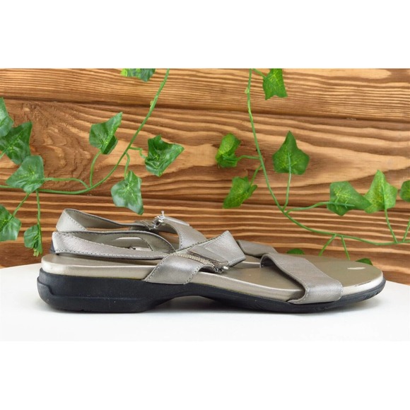 Madeline Sz 7 M Gray Ankle Strap Leather Women Sandals - Picture 4 of 8